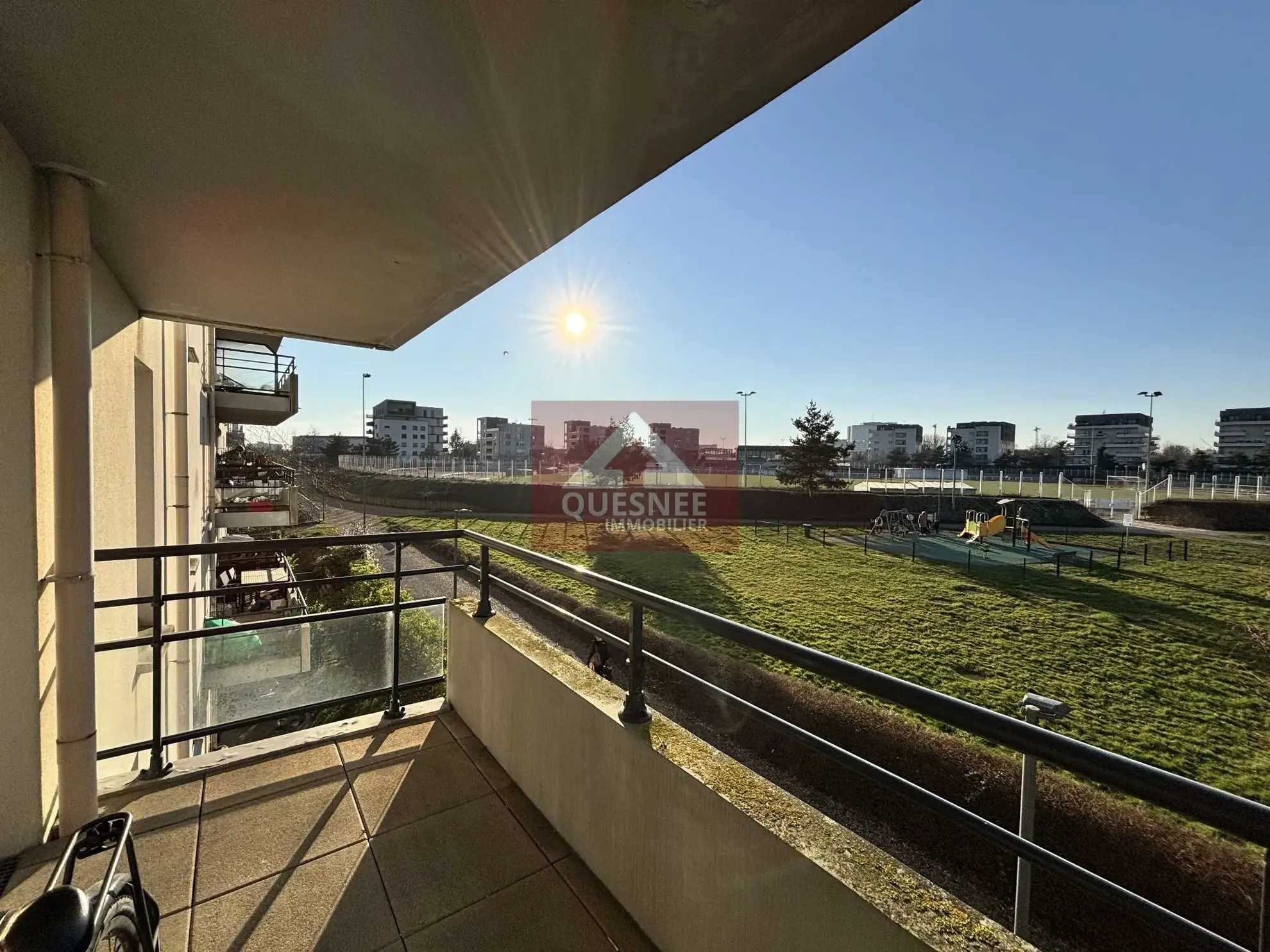 Appartement 2 pièces avec balcon à Hérouville-Saint-Clair – Résidence récente 