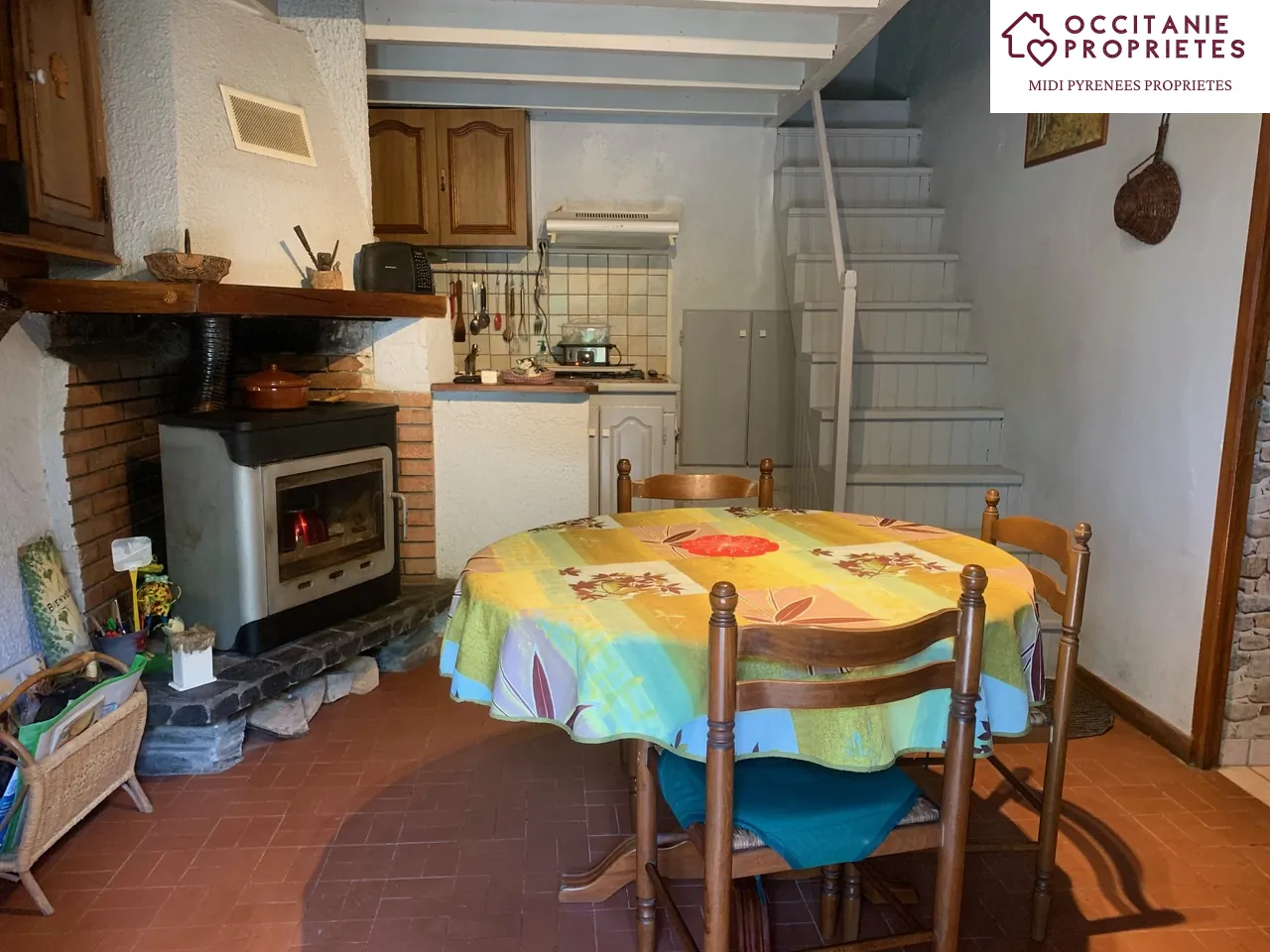Charmante maison de montagne de 100 m² avec 3 chambres et vue sur la montagne 