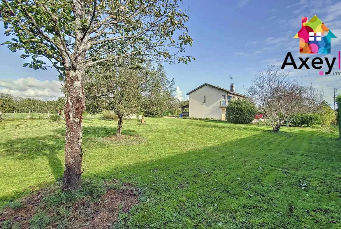 Maison à vendre avec beau terrain à Saint Denis de Cabanne, 3 chambres, proche Charlieu 