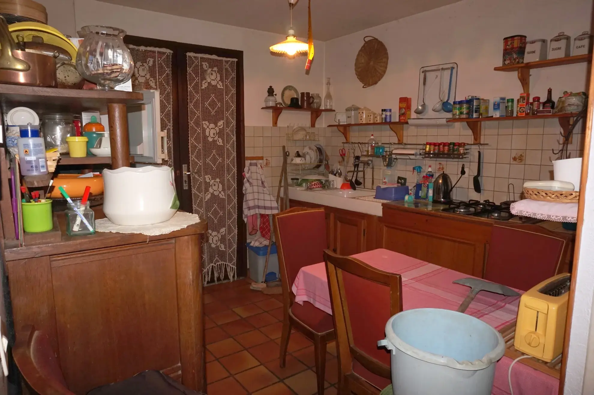À vendre à Semelay deux maisons sur parcelle de 377 m² avec jardin et garage 