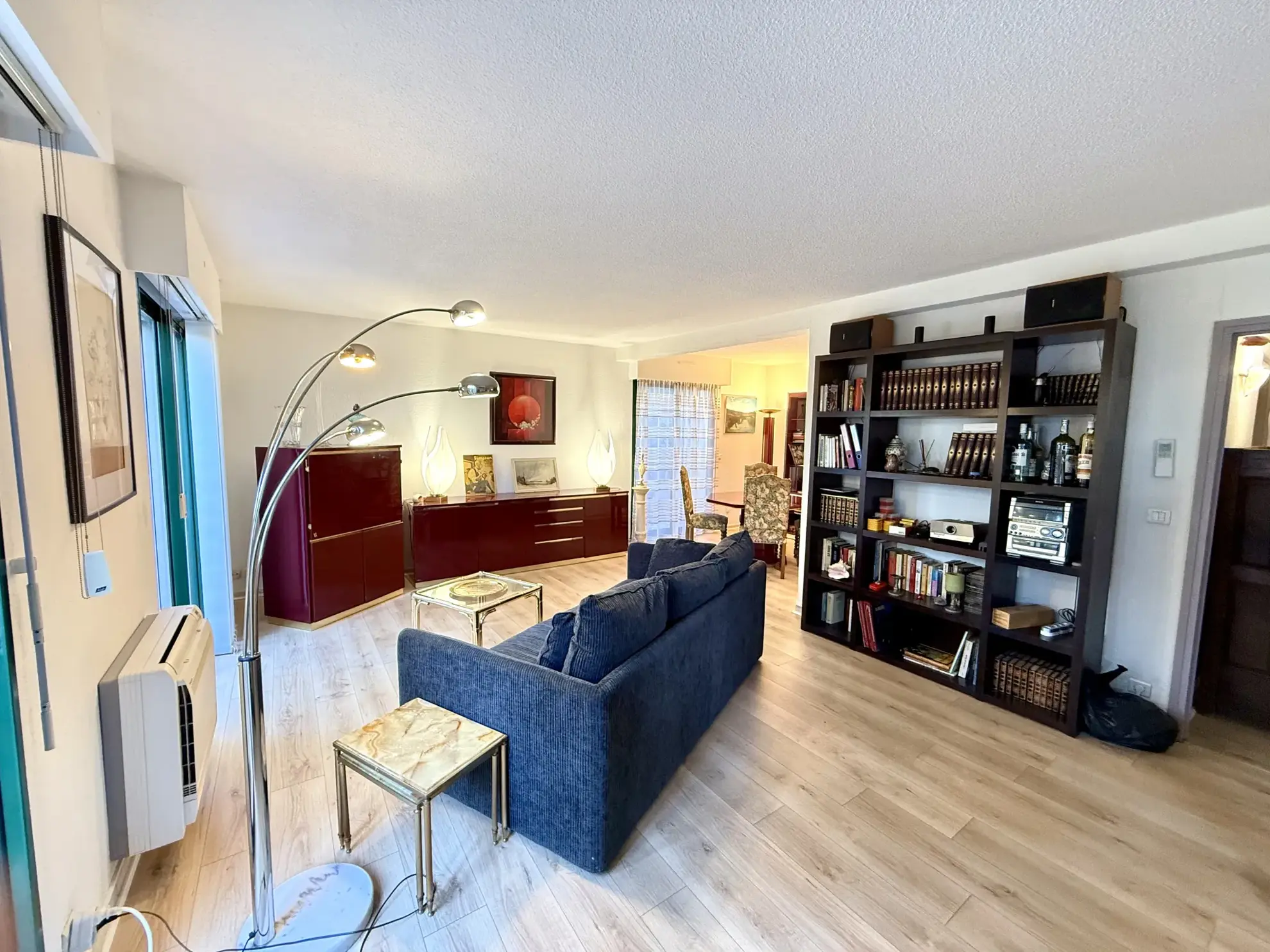 Appartement T3/T4 de 83 m² avec terrasse et cave au centre de Perpignan 