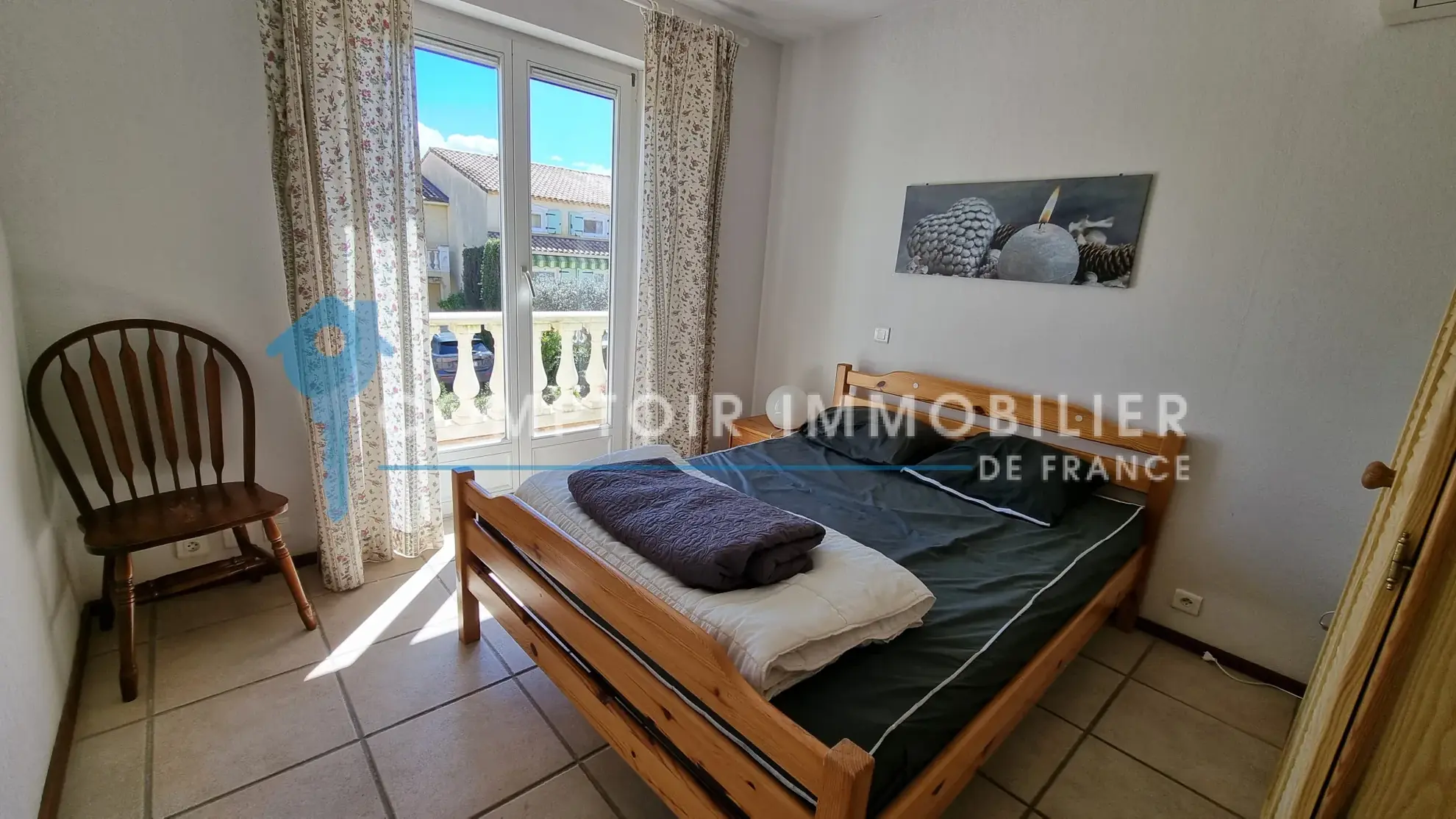 Ensemble immobilier avec maison et local d'activités à Grazac, proche Toulouse 