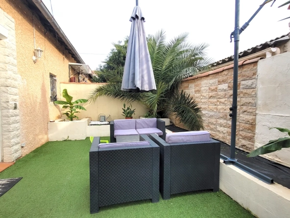 Maison rénovée avec piscine et atelier à Septèmes-les-Vallons - 3 pièces