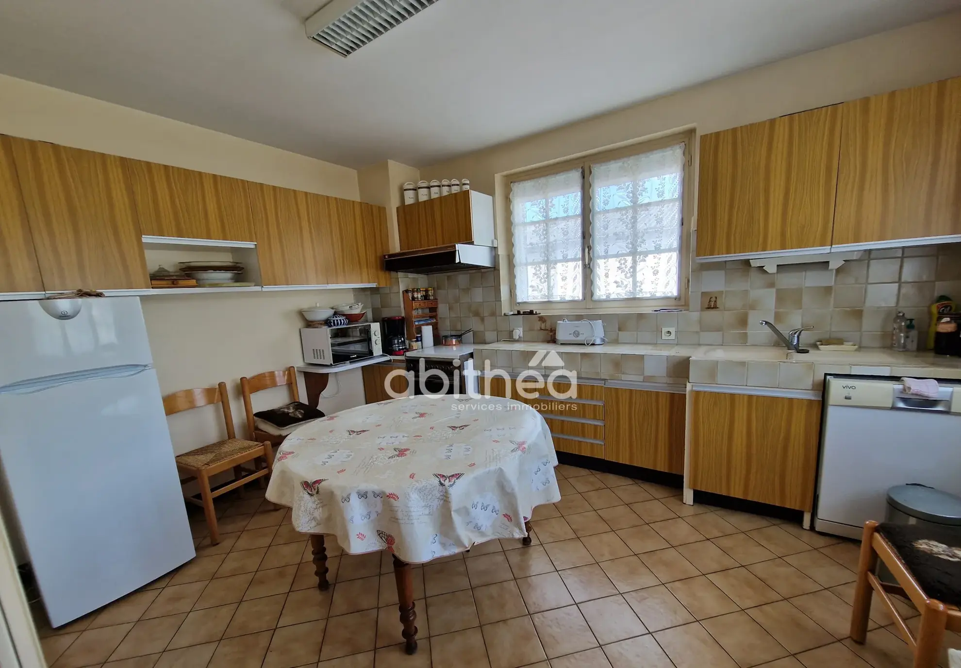 Maison à Roumazières Loubert avec dépendance, garage et terrain de 1200 m² 