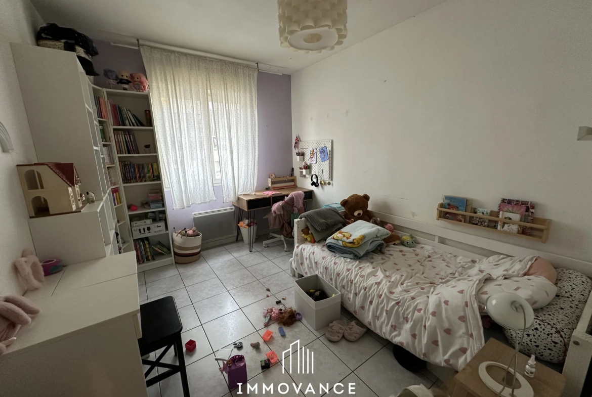 Appartement de 70 m² à Mauguio avec terrasse, jardin et parking 
