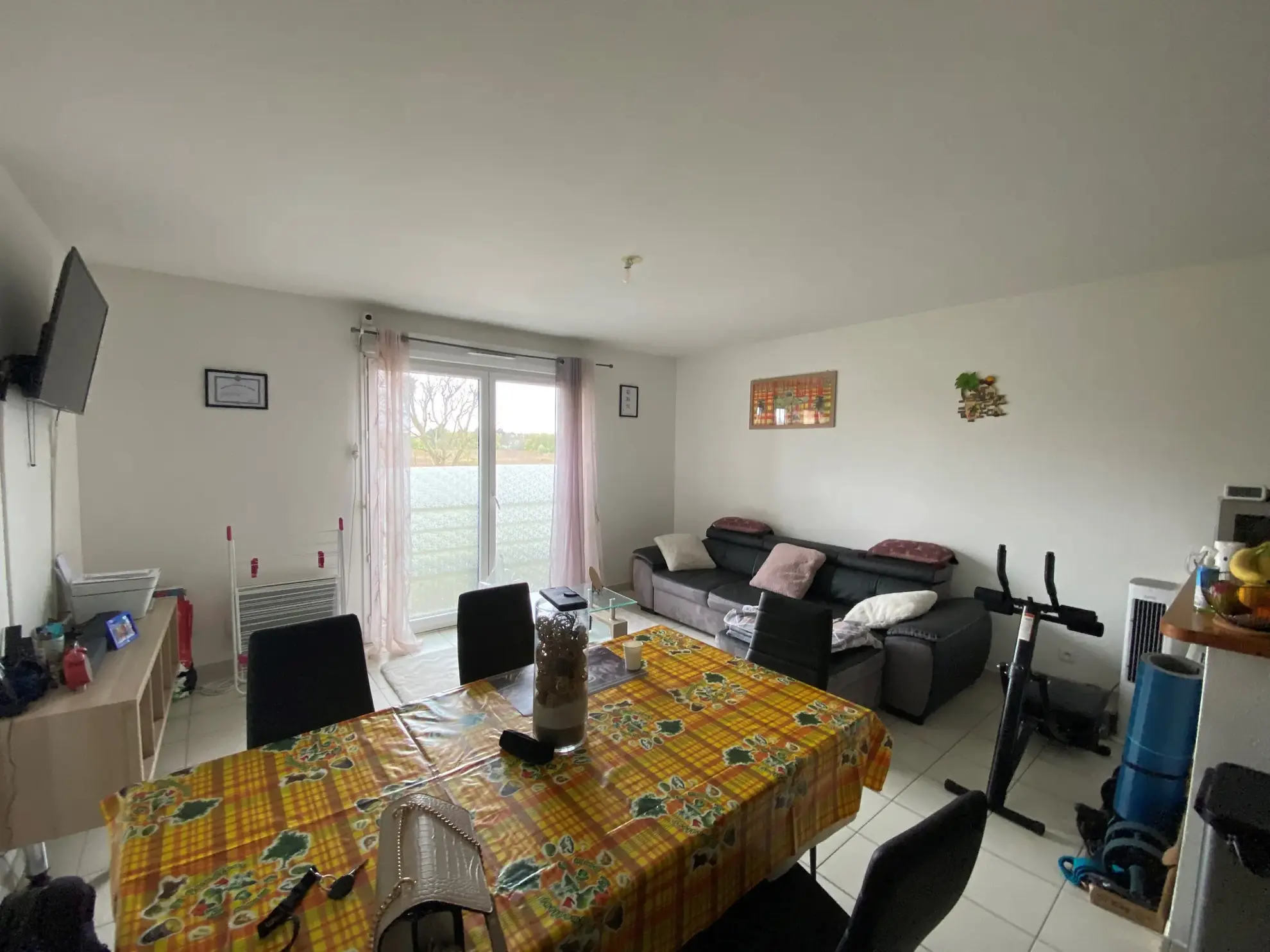 Appartement 3 pièces à Ris-Orangis - Patio de Roses, 59m² avec parking et balcon 