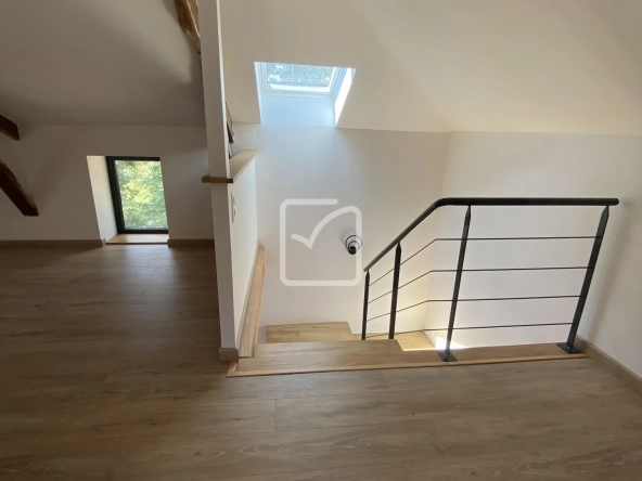 Charmante maison rénovée avec jardin à Terrou, Lot 