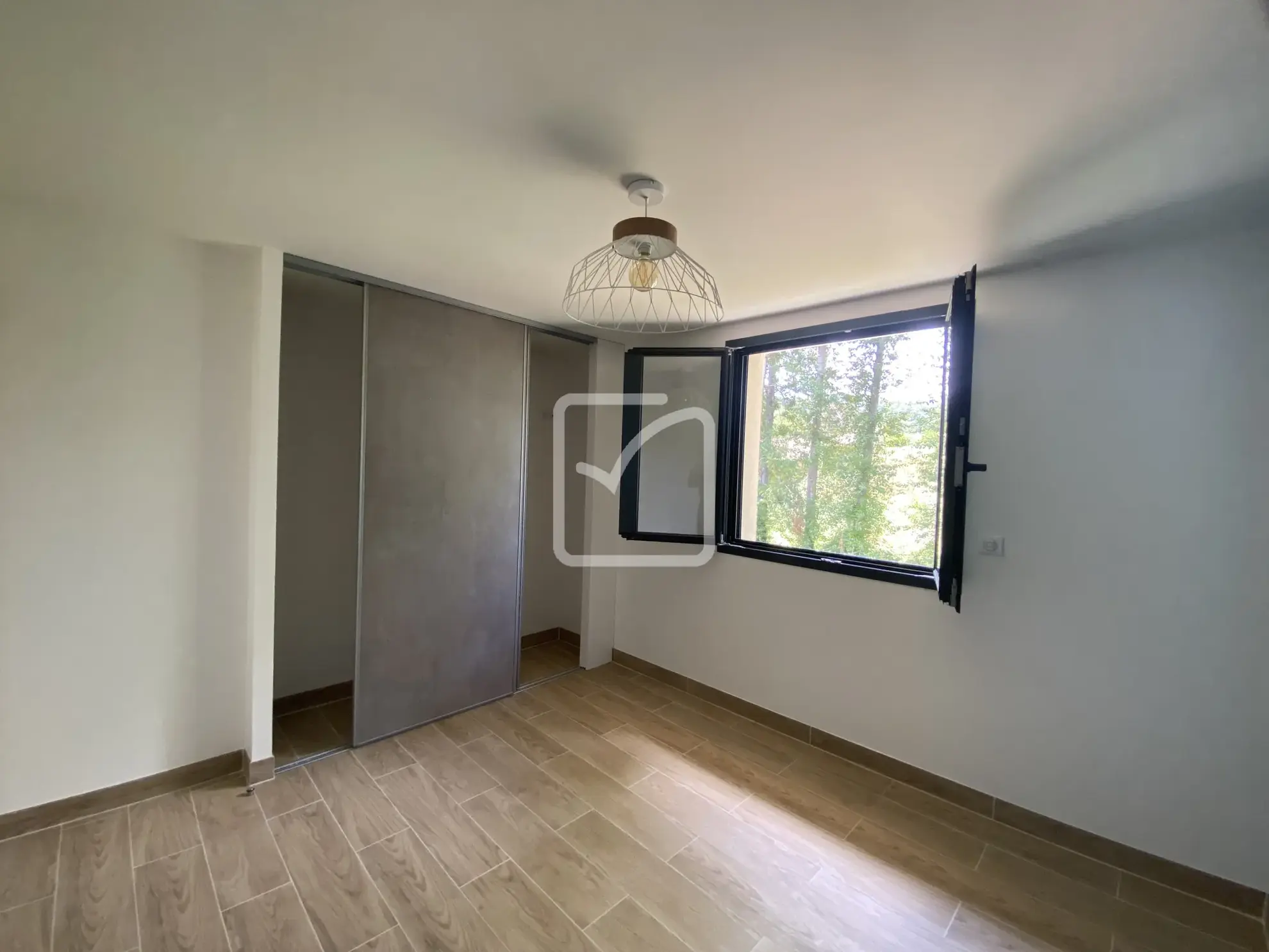 Charmante maison rénovée avec jardin à Terrou, Lot 
