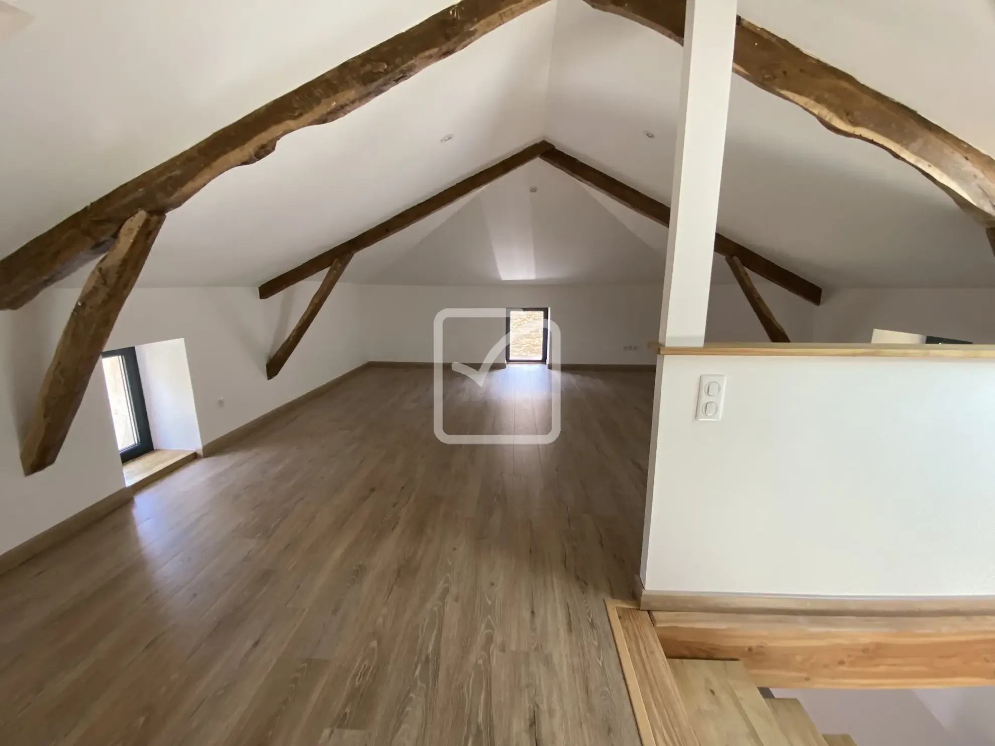 Charmante maison rénovée avec jardin à Terrou, Lot 