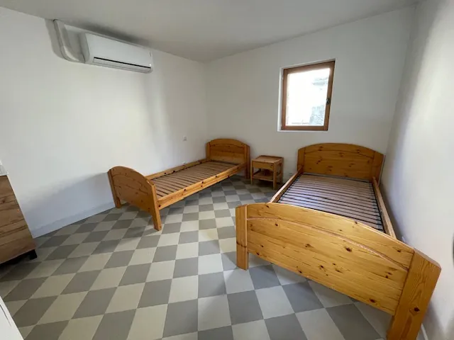 Appartement mansardé avec 2 chambres au cœur de Pézenas 