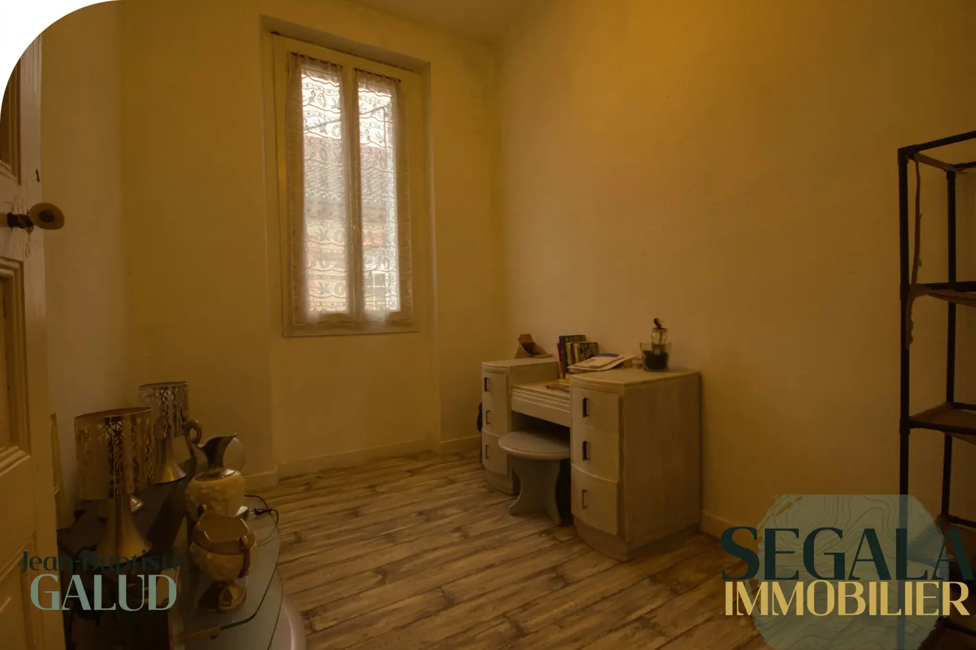 Maison en pierre à vendre à Carmaux – 2 chambres, jardin et terrasse sud 