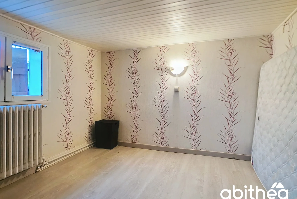 Maison 94 m² à Saint-Parres-aux-Tertres avec terrain et garage 