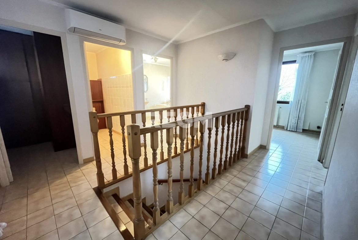 Maison 4 pièces avec garage et terrasse sud à Nîmes - Quartier Mas Possac 