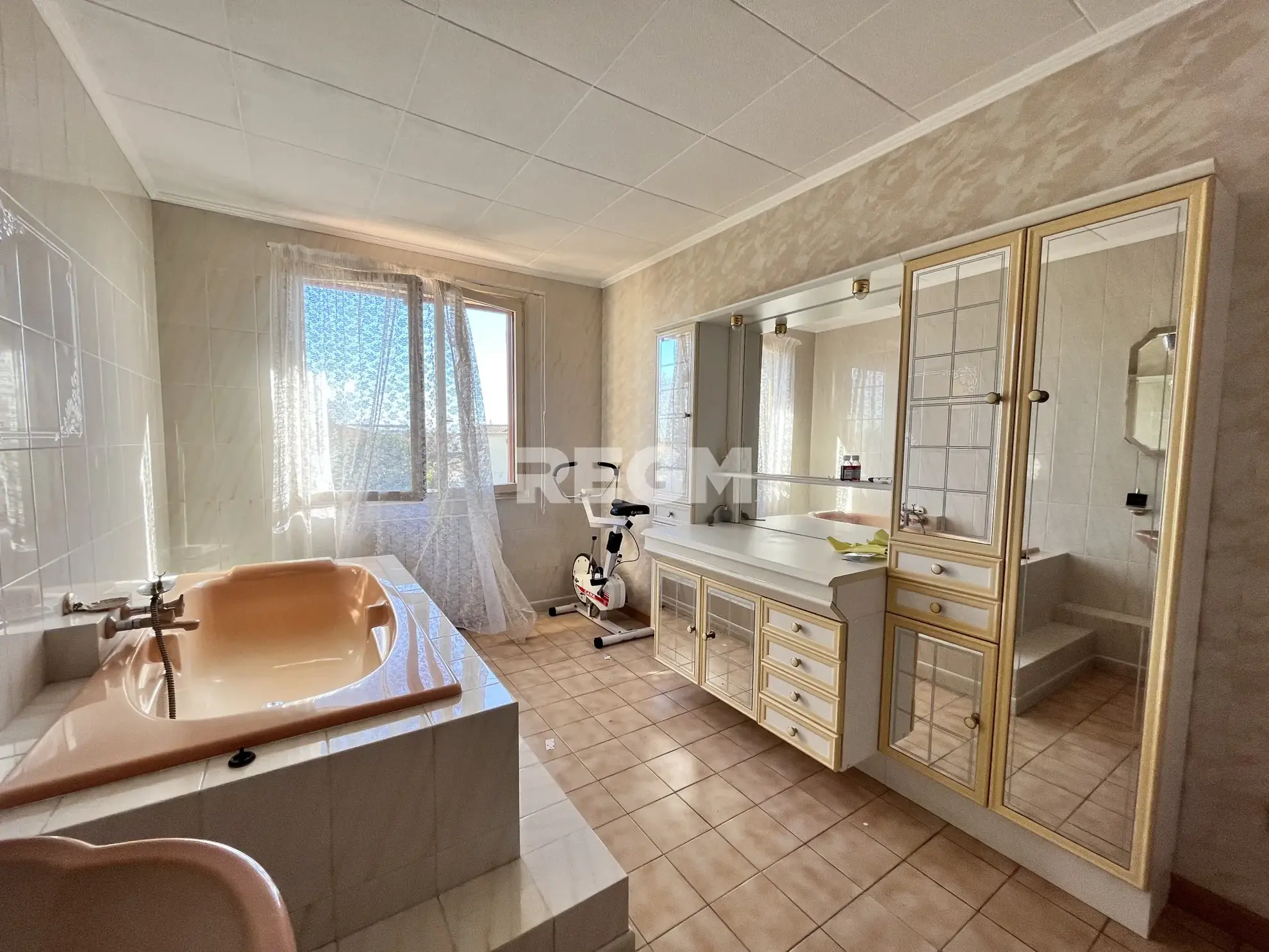 Maison 4 pièces avec garage et terrasse sud à Nîmes - Quartier Mas Possac 
