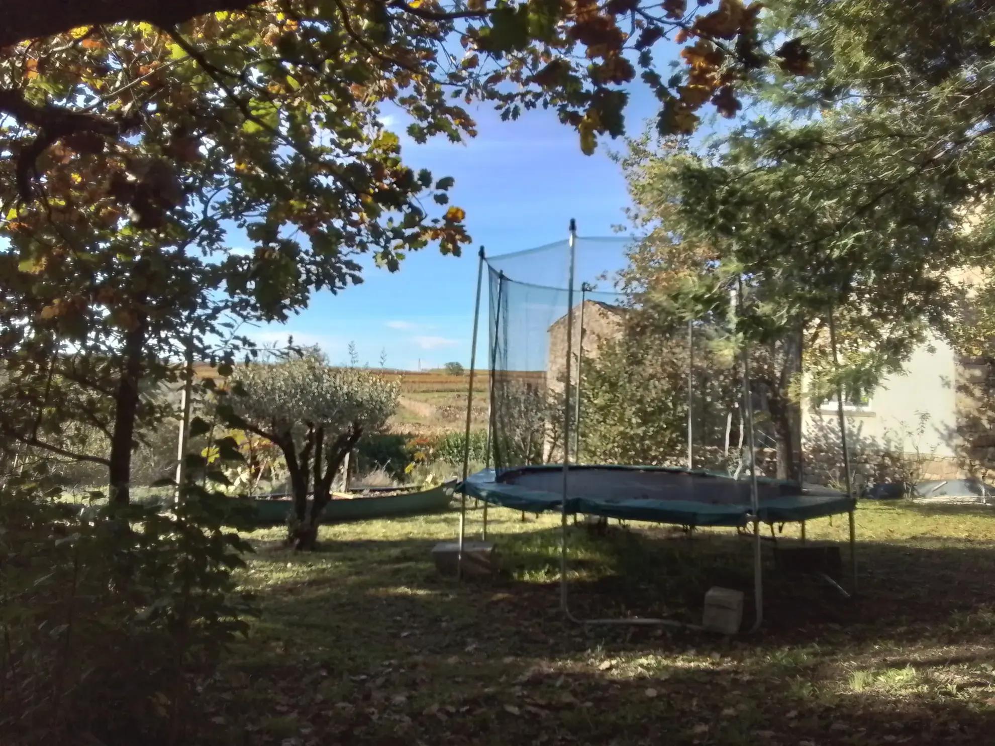 Maison typique ardéchoise avec vue panoramique à Rosières (07), rénovée et offrant un fort potentiel 