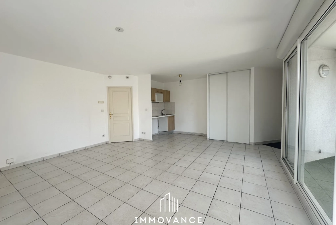 Appartement T2 de 54 m² avec balcon et garage à Montpellier 