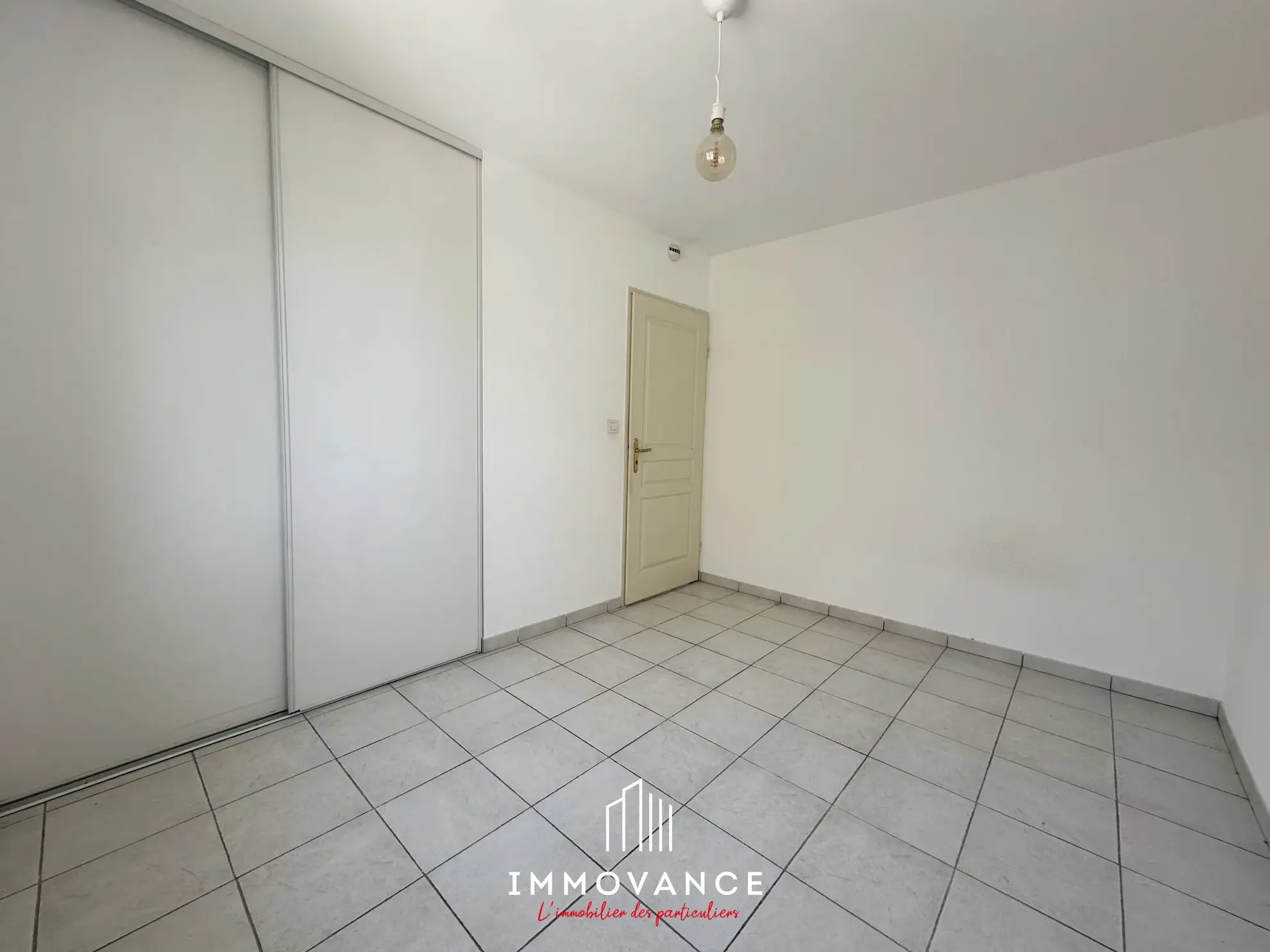 Appartement T2 de 54 m² avec balcon et garage à Montpellier 