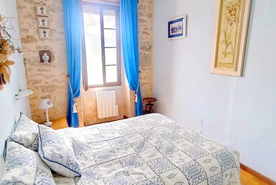 Longère en pierres avec jardin à Soussac, proche Sauveterre et Pellegrue – pot.div.2 logements 