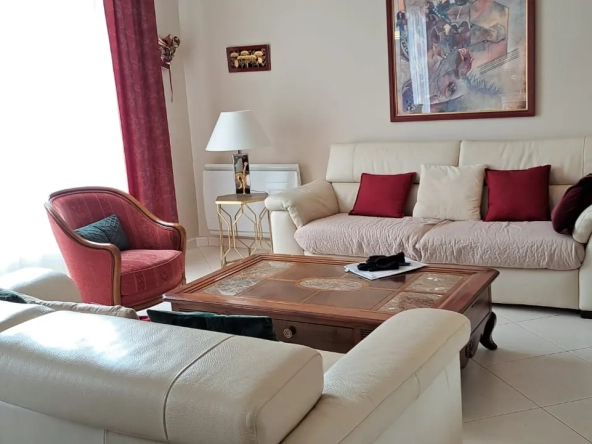 Magnifique appartement 3 pièces avec garage et cave à Gardanne (13120) 