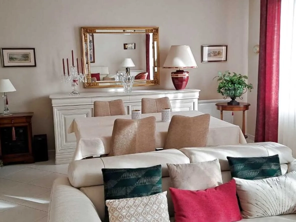 Magnifique appartement 3 pièces avec garage et cave à Gardanne (13120) 