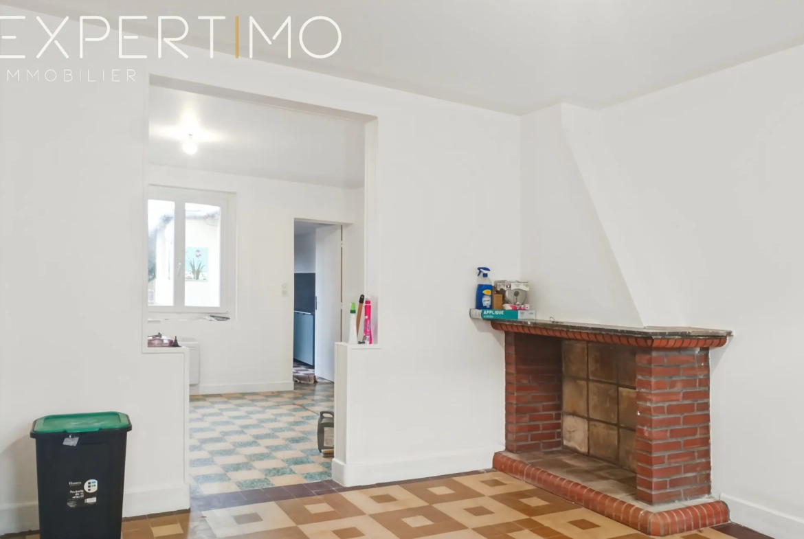 Maison familiale à vendre avec terrasse et vue campagne en centre-ville de Rue, Somme 