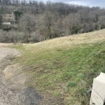 Terrain constructible de 1065 m² à Villefranche de Rouergue — Quartier calme et résidentiel