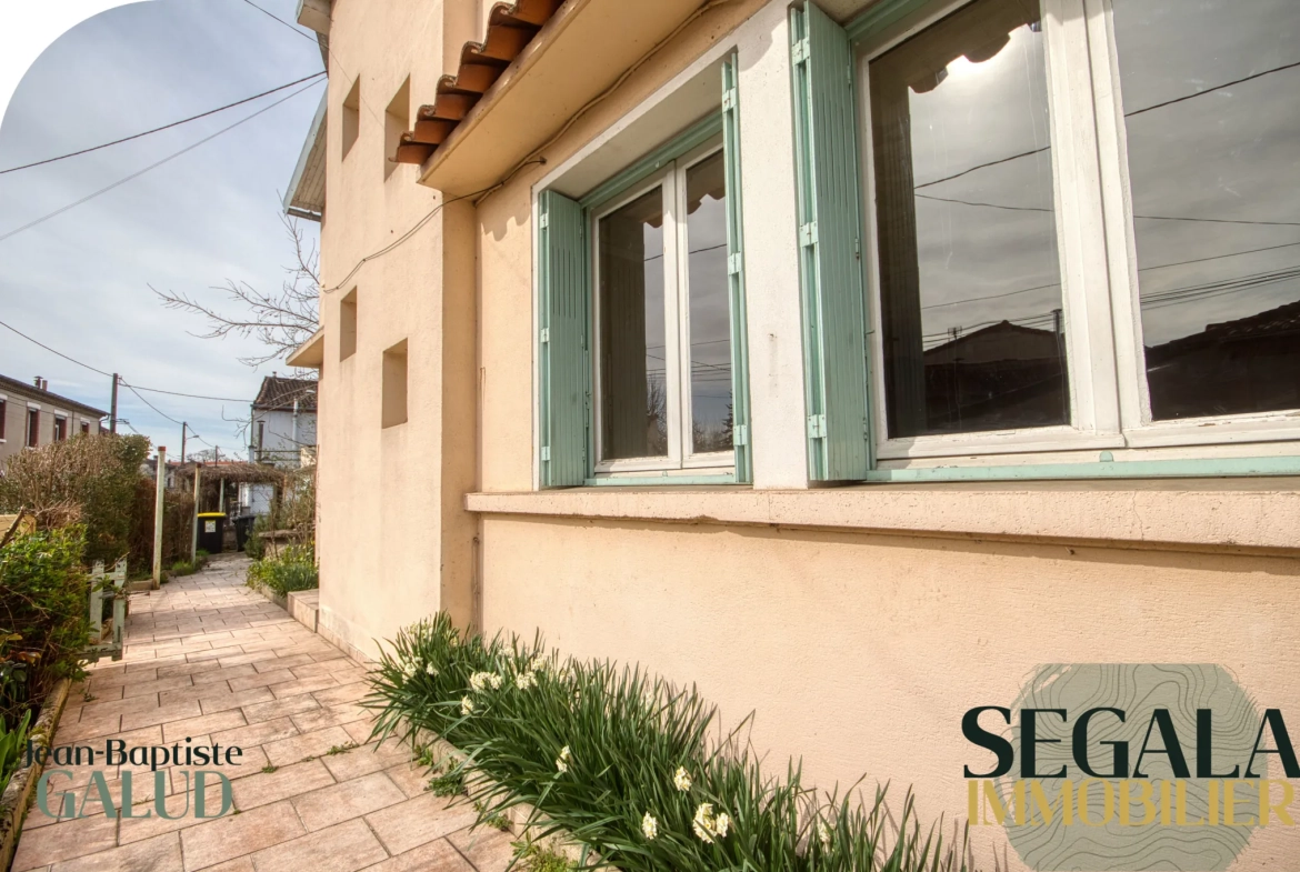 Maison à vendre à Carmaux - Quartier Sainte Cécile avec jardin et garage 