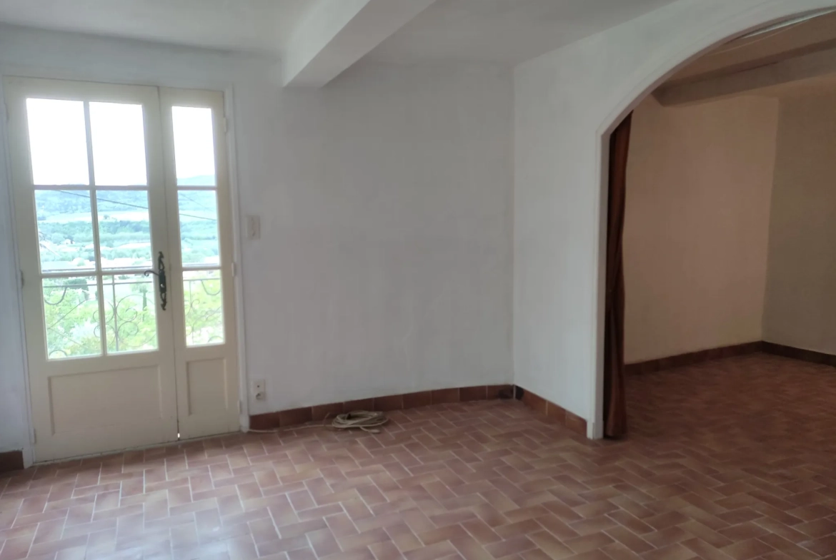 Ferme provençale authentique à Volonne de 103 m² avec dépendances et terrain de 5300 m² 