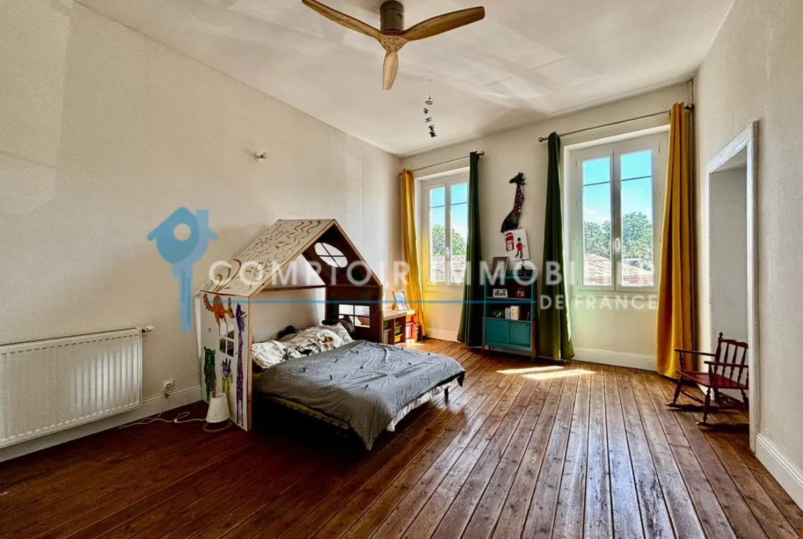 Belle maison de village avec appartement indépendant à Labastide-Saint-Sernin 