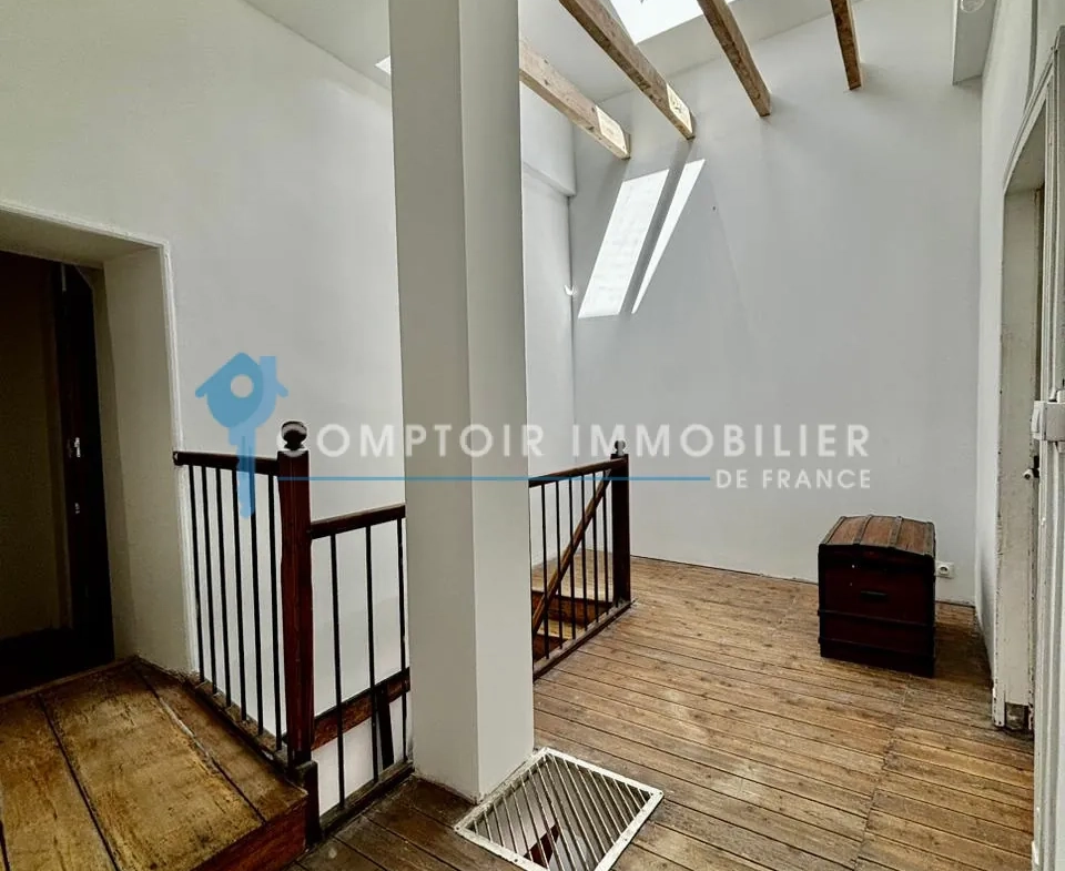 Belle maison de village avec appartement indépendant à Labastide-Saint-Sernin 