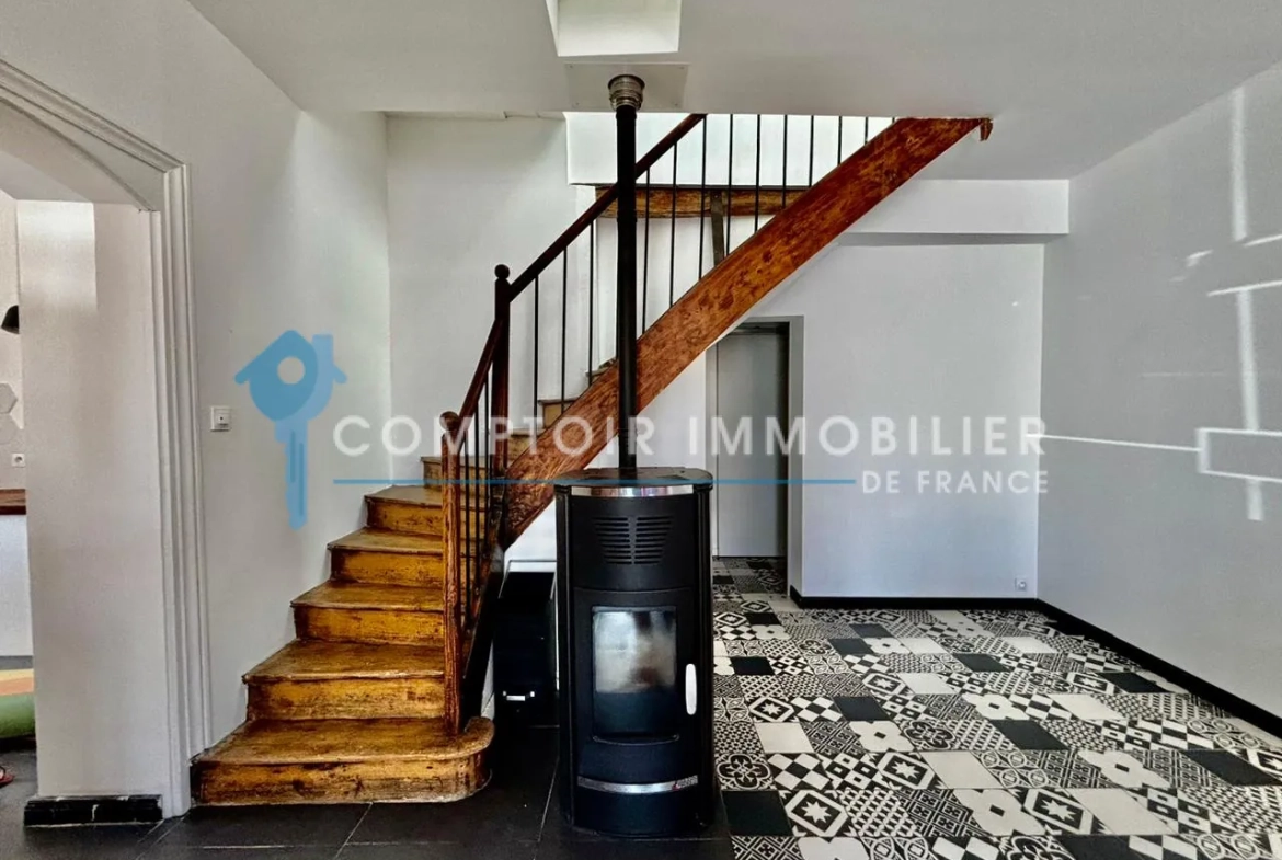 Belle maison de village avec appartement indépendant à Labastide-Saint-Sernin 