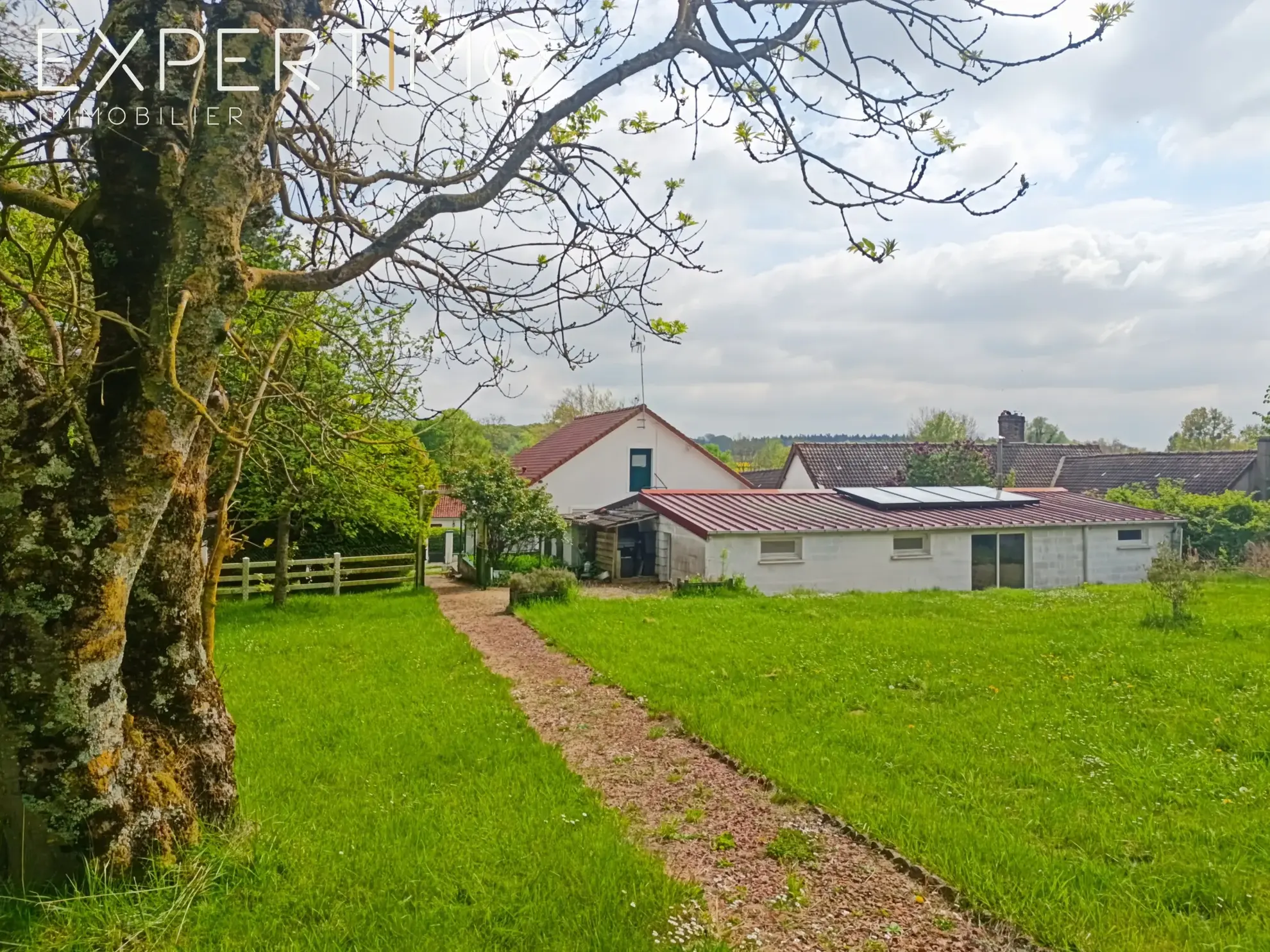 Maison avec piscine, dépendance et jardin clos à Régnière Ecluse 
