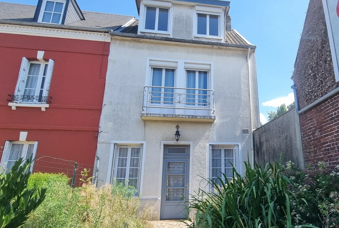 Maison à vendre à Eu, investissement ou résidence secondaire, proches de la mer 