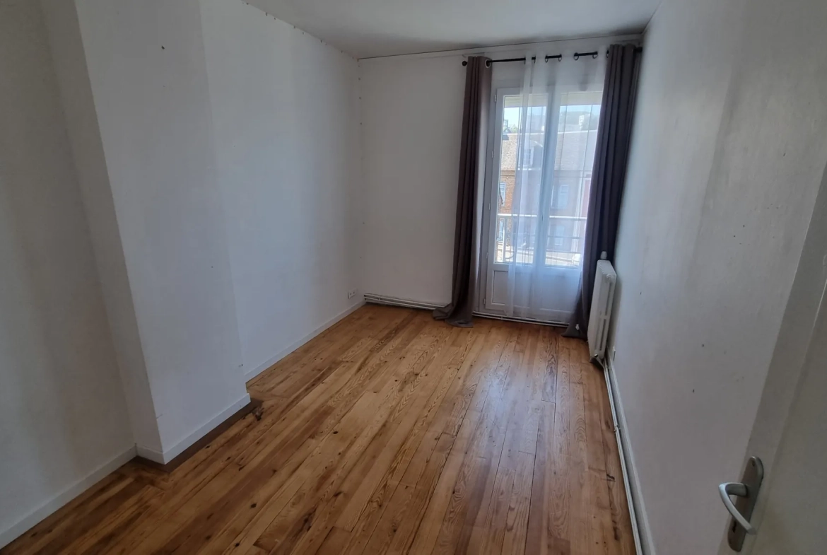 Maison à vendre à Eu, investissement ou résidence secondaire, proches de la mer 