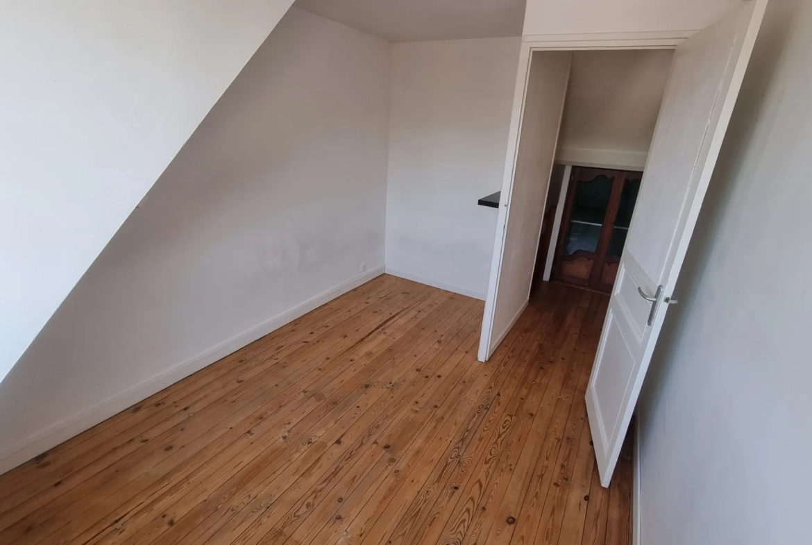 Maison à vendre à Eu, investissement ou résidence secondaire, proches de la mer 