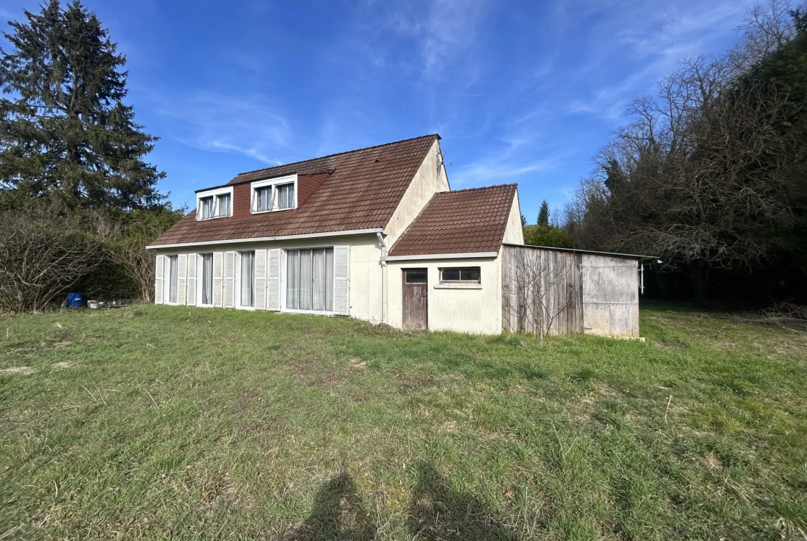 Maison à Étampes 150m² avec 5 chambres et gros potentiel à rénover 