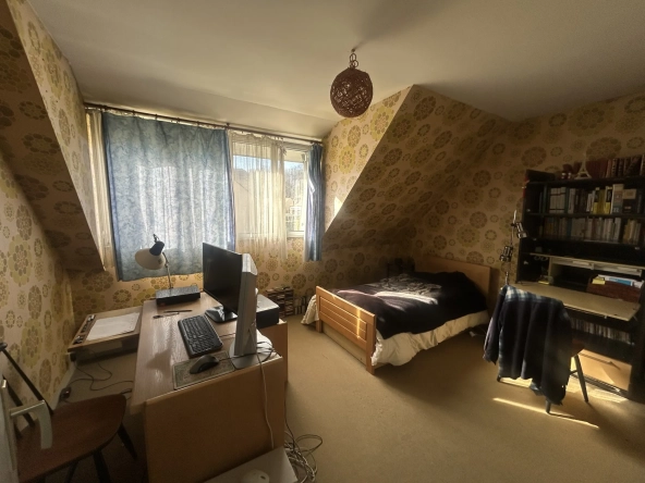 Maison à Étampes 150m² avec 5 chambres et gros potentiel à rénover 