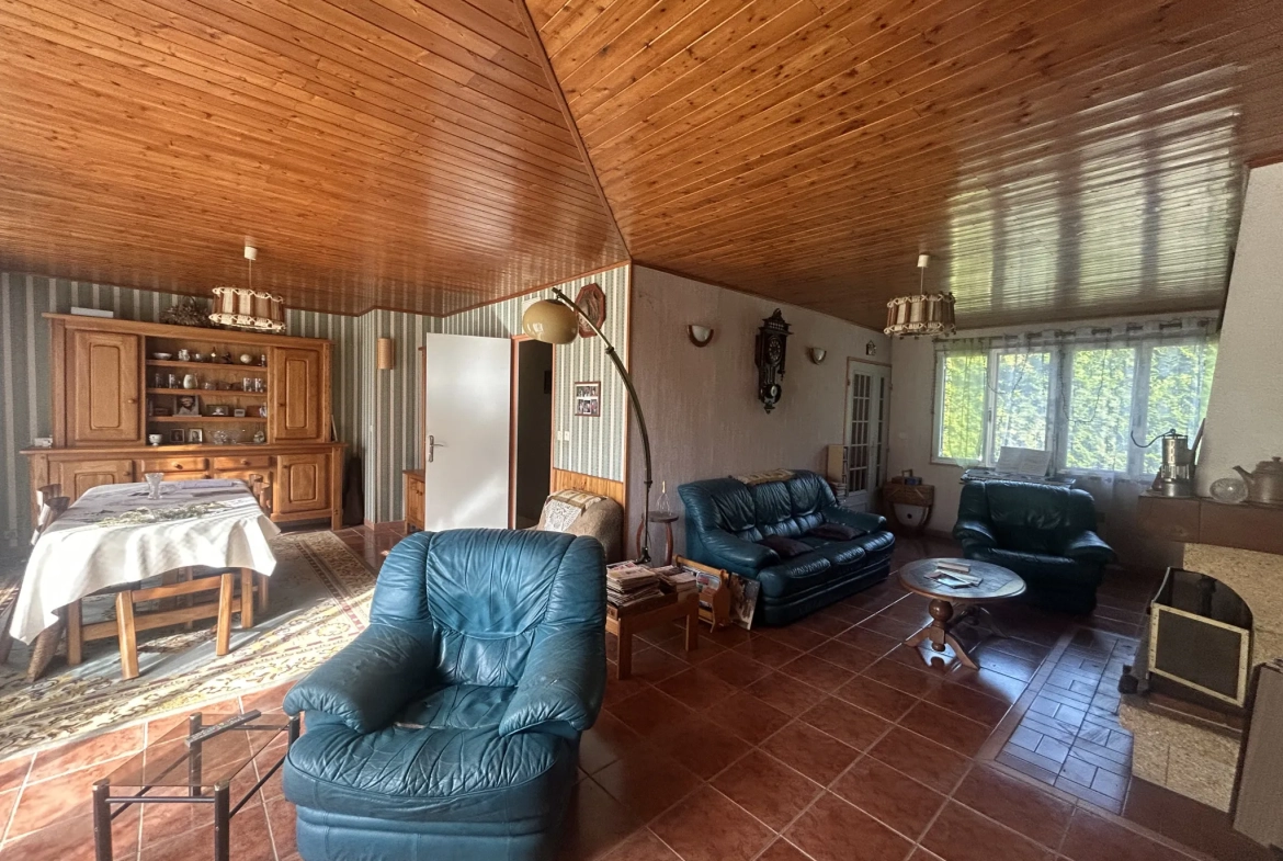 Maison à Étampes 150m² avec 5 chambres et gros potentiel à rénover 