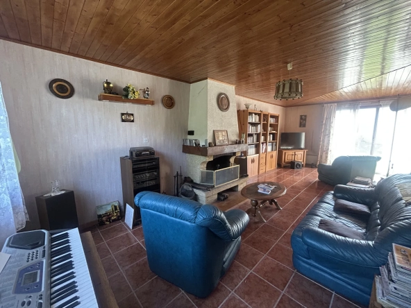 Maison à Étampes 150m² avec 5 chambres et gros potentiel à rénover 