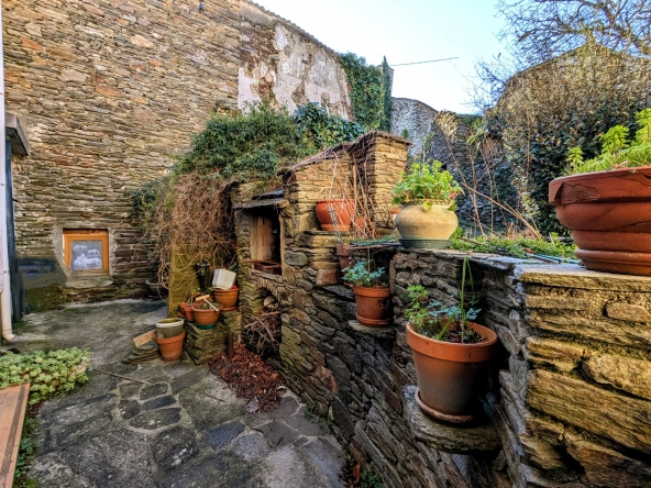 Charmante maison de village à Villecelle proche de Lamalou-les-Bains 