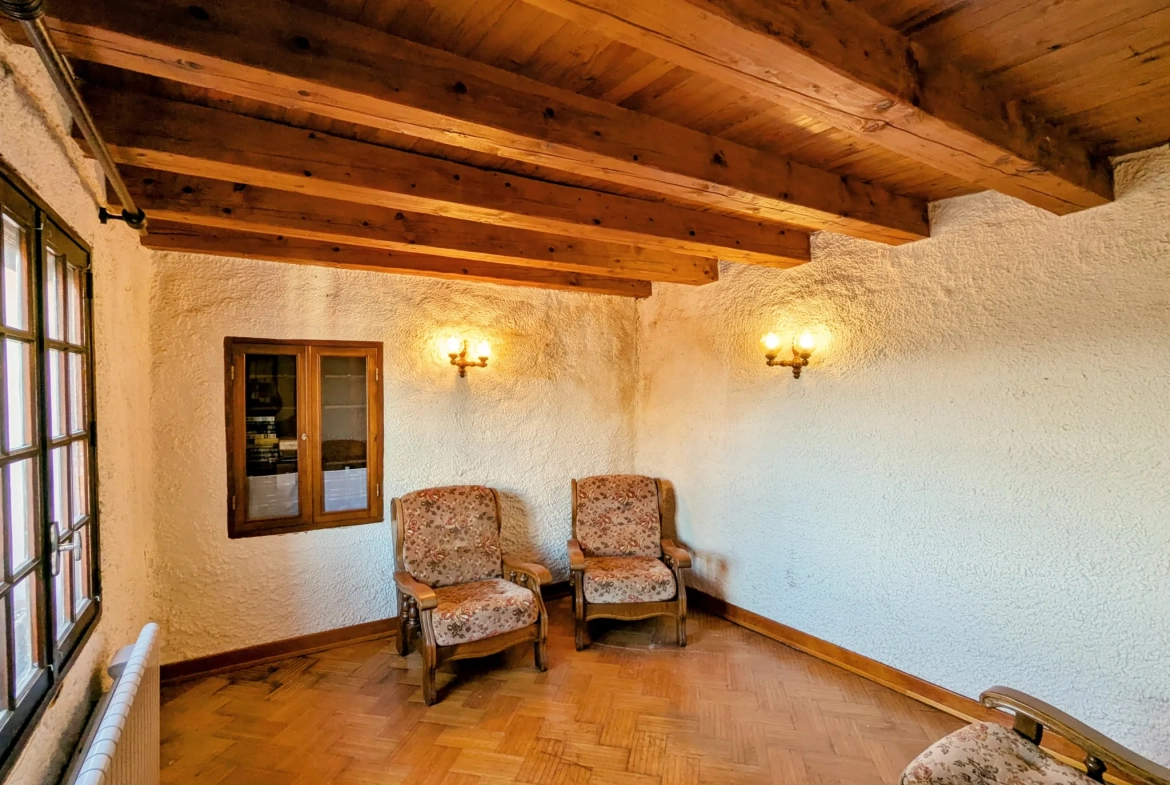 Charmante maison de village à Villecelle proche de Lamalou-les-Bains 