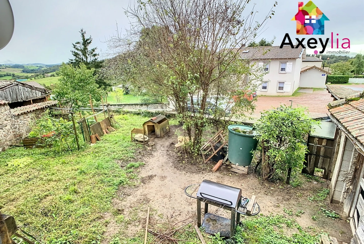 Maison de village rénovée avec terrain à Neulise - Secteur calme 