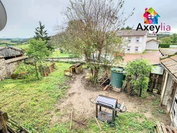 Maison de village rénovée avec terrain à Neulise - Secteur calme 