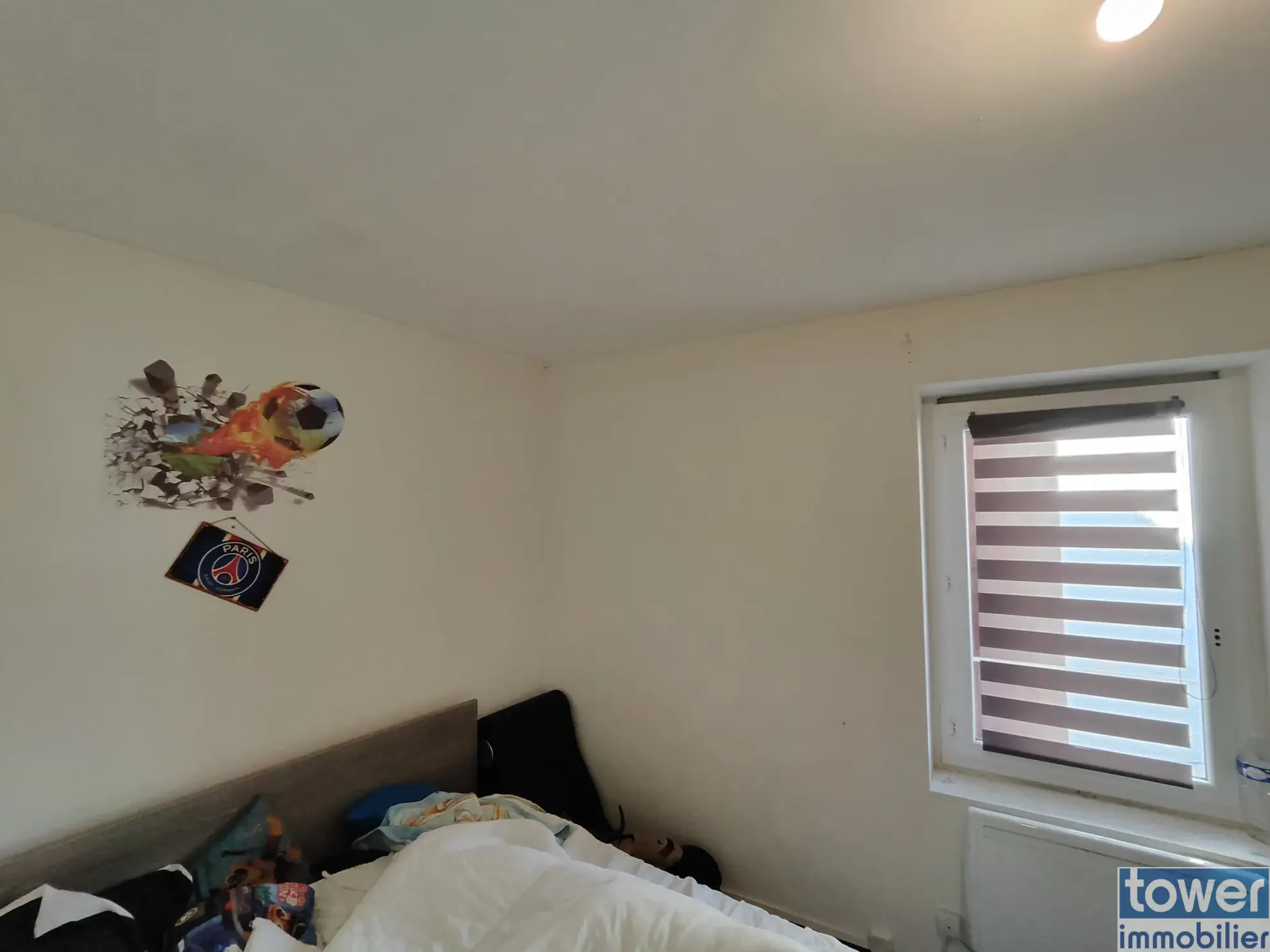 Maison de village à Sigean, 3 chambres, 100 m² avec climatisation 