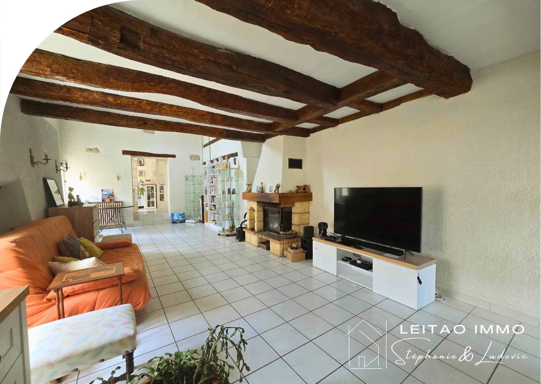 Belle maison de village à Castres avec terrain et potentiel d'aménagement 
