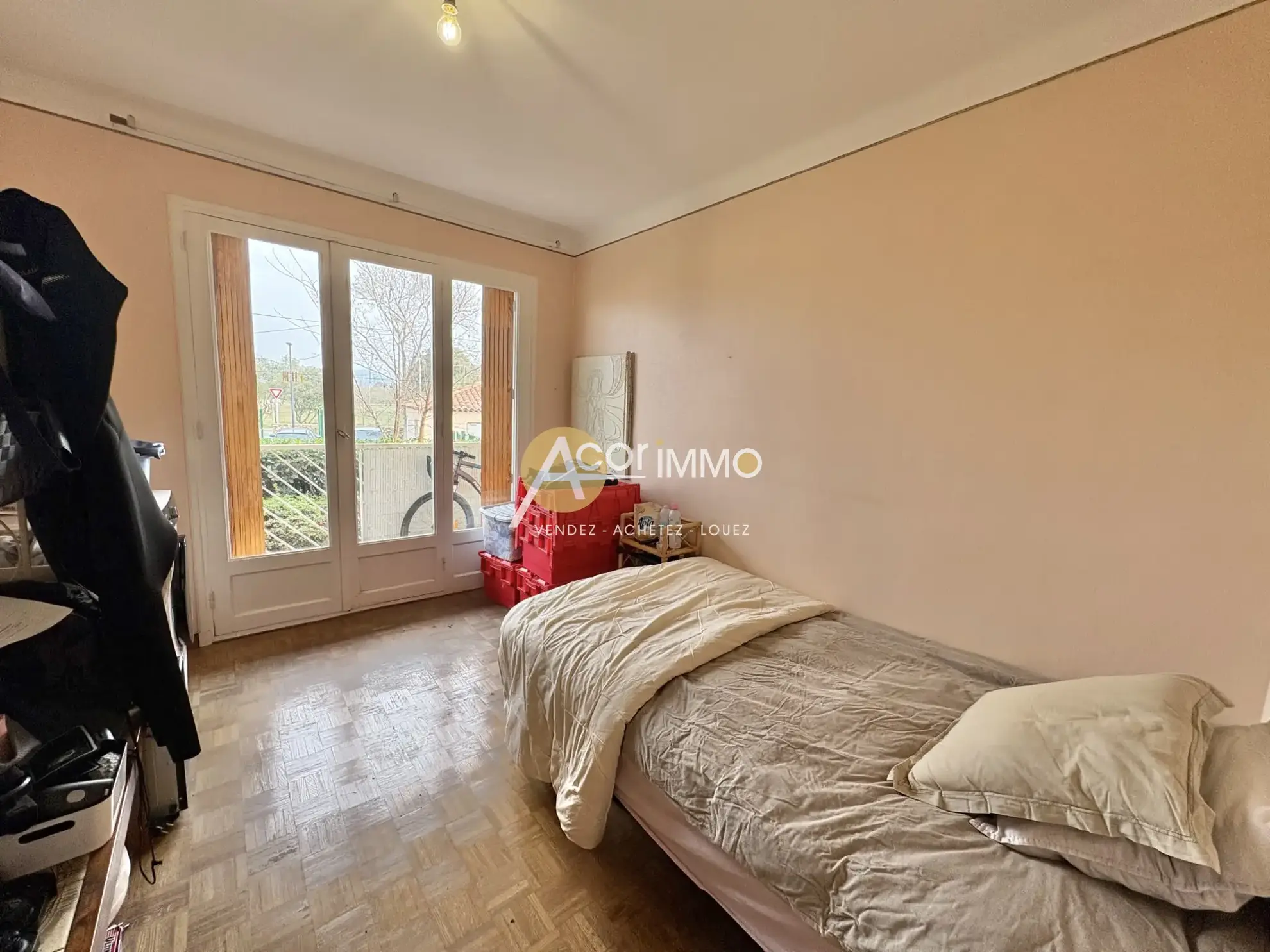 Appartement T5 au Pradet avec Balcon, proche plages et commodités 