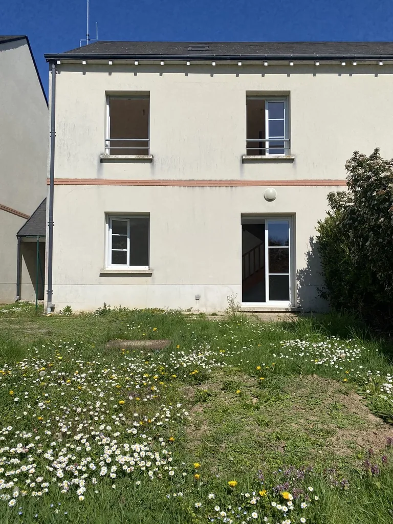 Maison familiale de 4 chambres avec jardin à Étampes - 90 m² 