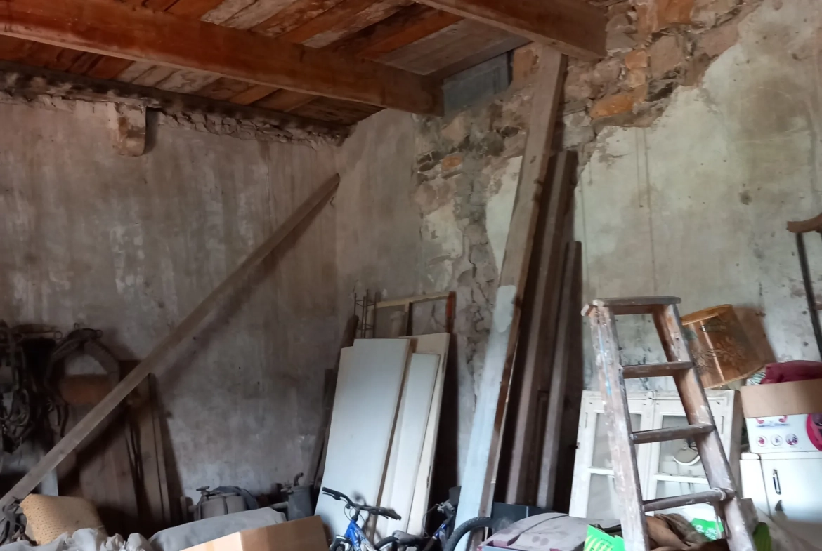 Charmant appartement dans château médiéval à Le Poujol-sur-Orb - 78 m² 