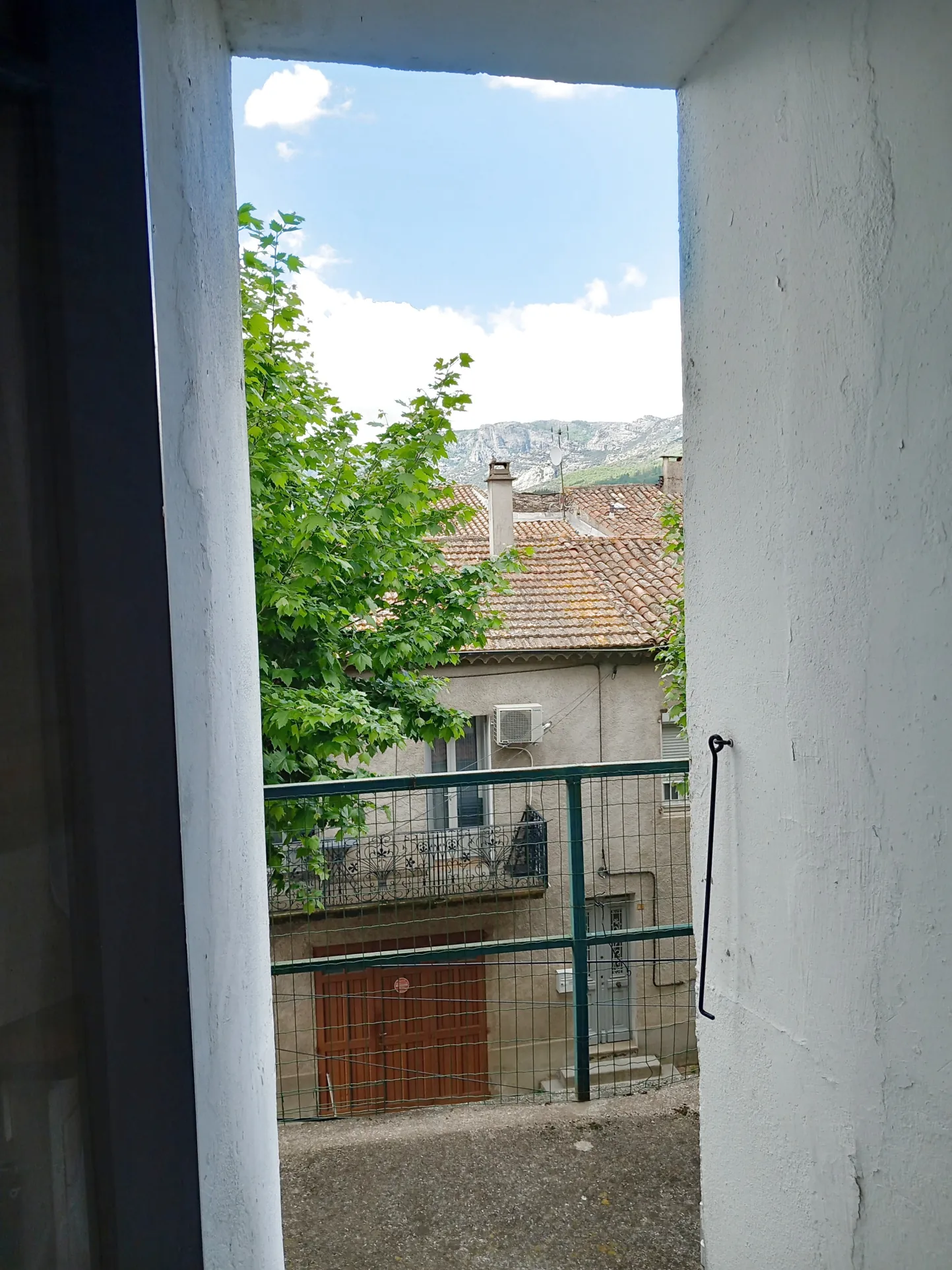 Charmant appartement dans château médiéval à Le Poujol-sur-Orb - 78 m² 