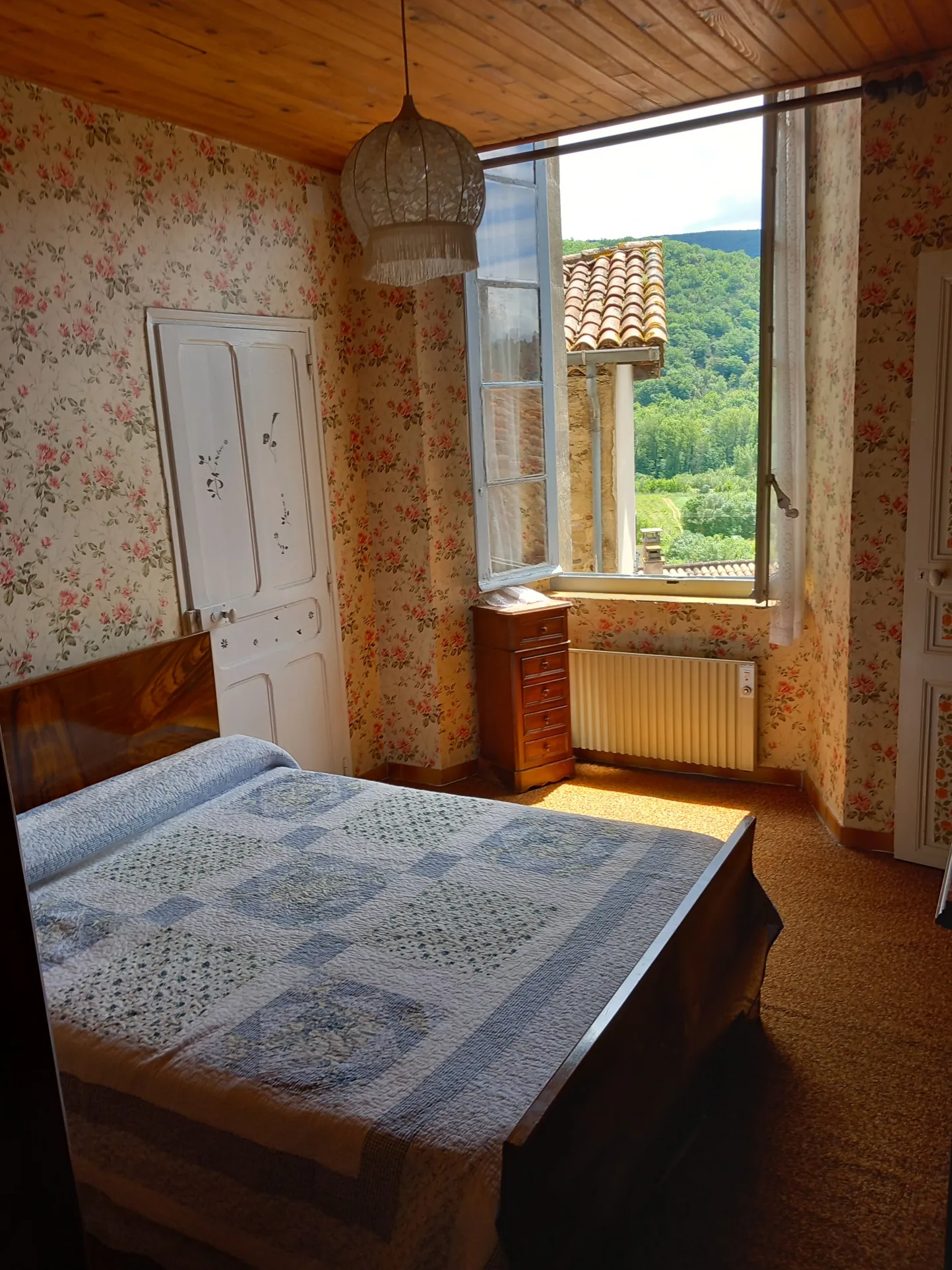 Charmant appartement dans château médiéval à Le Poujol-sur-Orb - 78 m² 